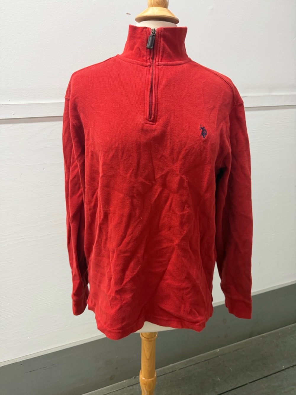 U.S. Polo Assn. Men's Red 1/4 Zip Mock Neck Pullover Sweater L Interlock Knit
